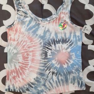 5/$25π NWT Cropped Tie Dye Tank